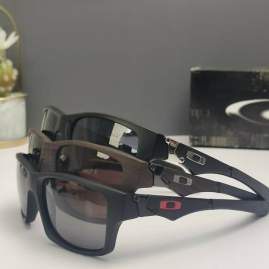 Picture of Oakley Sunglasses _SKUfw66124260fw